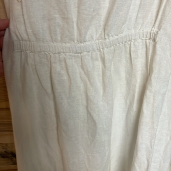 J. Crew size Medium White Sleeveless Lightweight Maxi Linen Cross-back Sundress - Picture 4 of 9